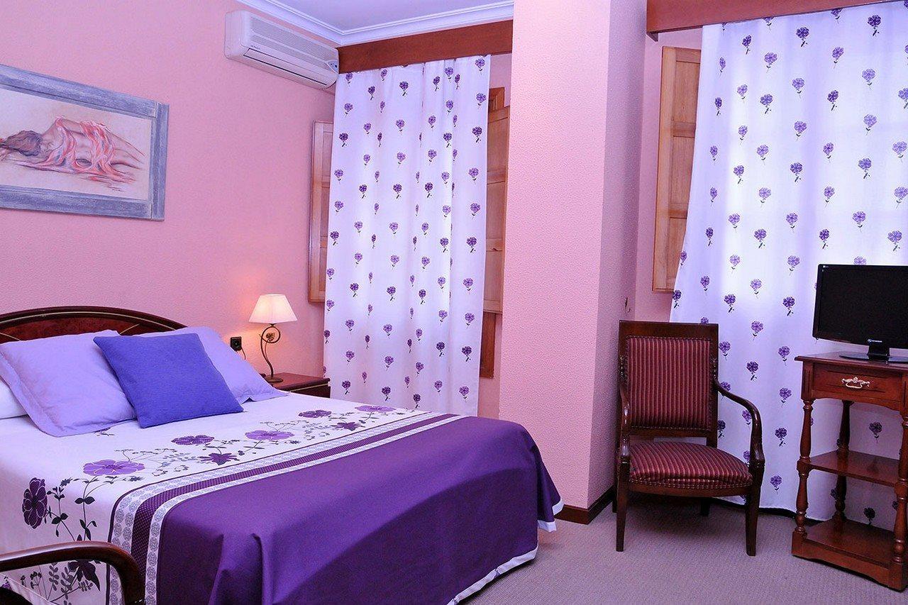Hotel Los Castanos 아레세나 외부 사진