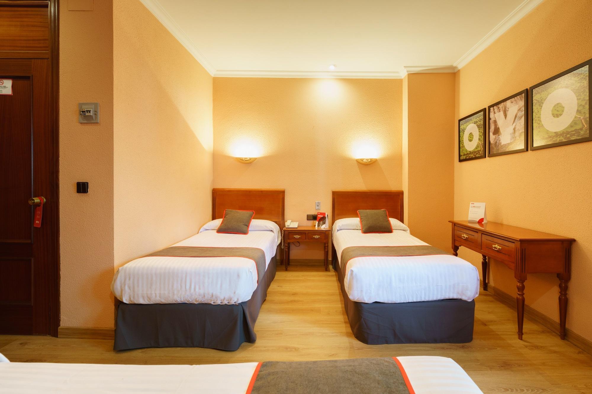 Hotel Los Castanos 아레세나 외부 사진