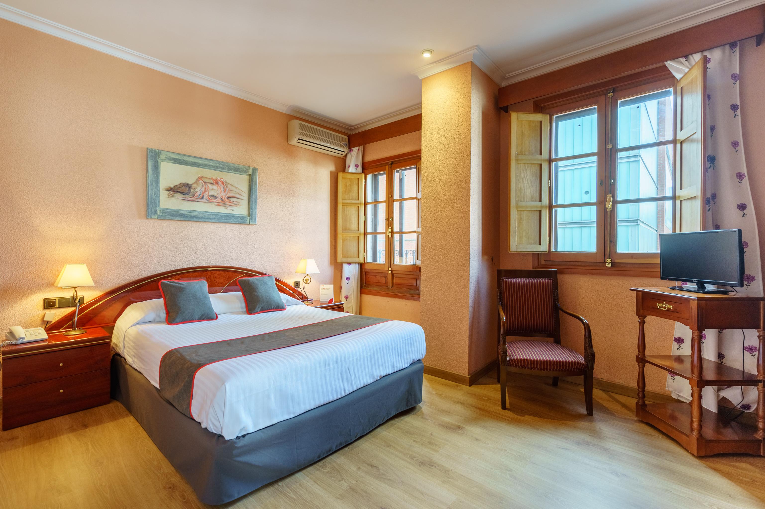 Hotel Los Castanos 아레세나 외부 사진