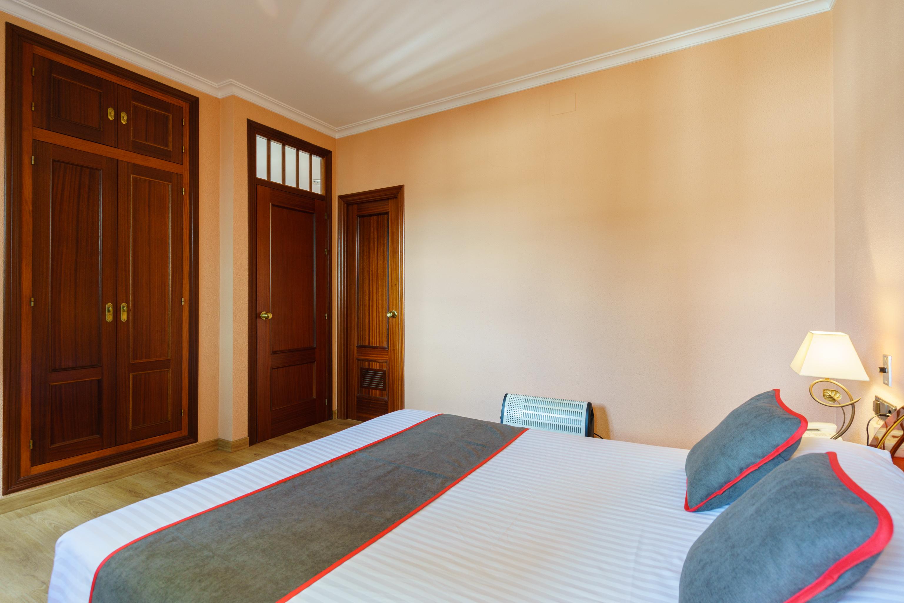 Hotel Los Castanos 아레세나 외부 사진