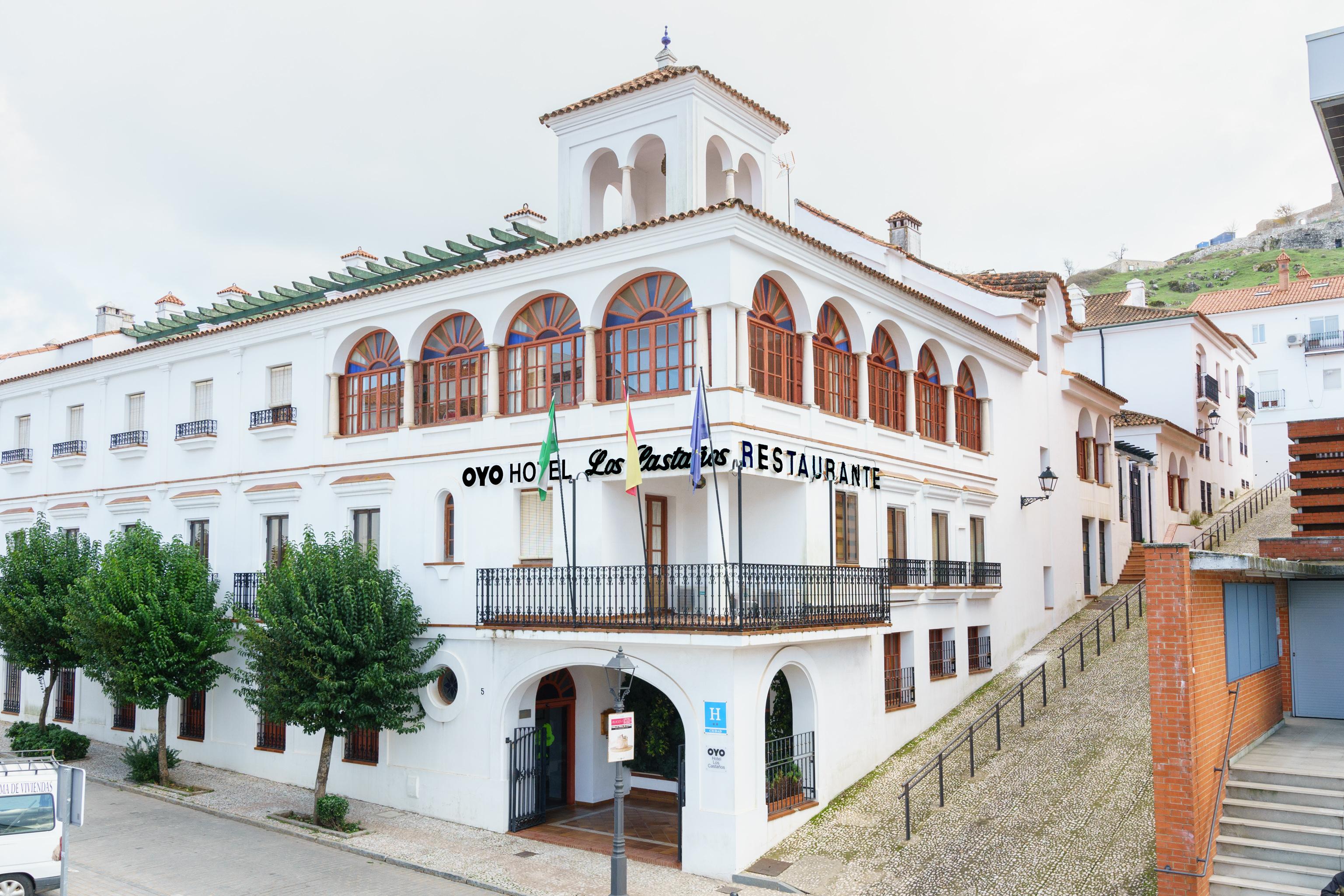 Hotel Los Castanos 아레세나 외부 사진