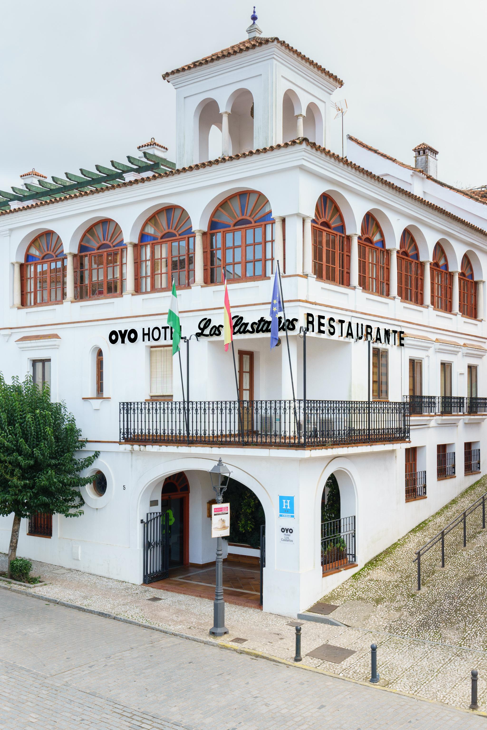 Hotel Los Castanos 아레세나 외부 사진
