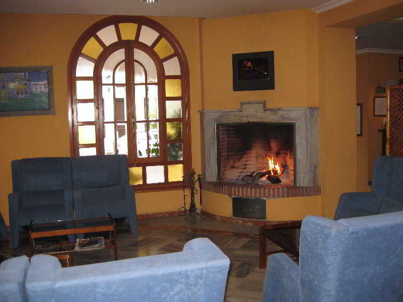 Hotel Los Castanos 아레세나 외부 사진