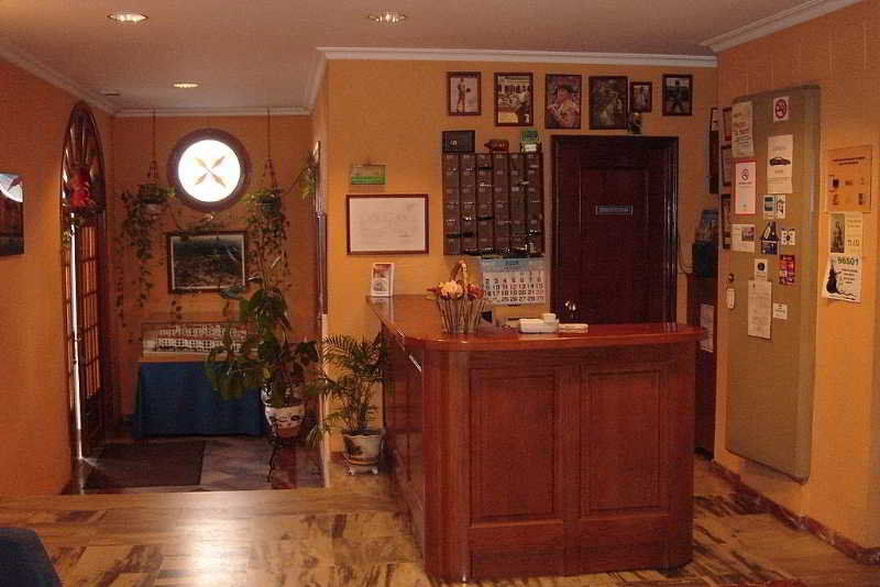 Hotel Los Castanos 아레세나 외부 사진
